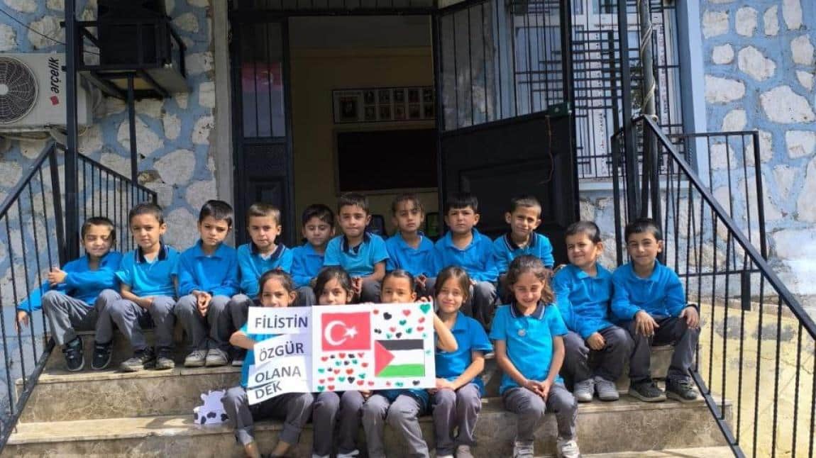 BUGÜN GÜNLERDEN FİLİSTİN